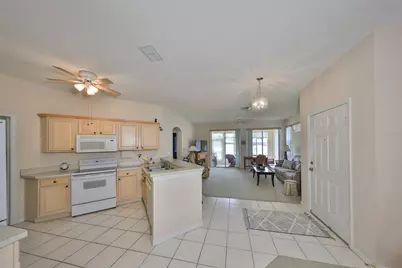 2112 Acadia Greens Drive #62, Sun City Center, FL 33573 - Photo 6