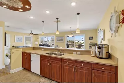6331 Lonnie Lee Lane, Hudson, FL 34667 - Photo 10