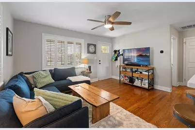 4545 Burlington Avenue N, Saint Petersburg, FL 33713 - Photo 4