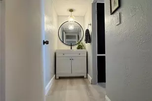 833 12th Ave N, Saint Petersburg, FL 33701 - Photo 10