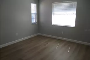 1904 Canterbury Ln, Sun City Center, FL 33573 - Photo 10