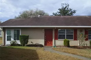 1904 Canterbury Ln, Sun City Center, FL 33573 - Photo 1