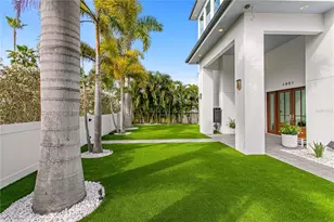 1801 Pass a Grille Way, Saint Pete Beach, FL 33706 - Photo 4