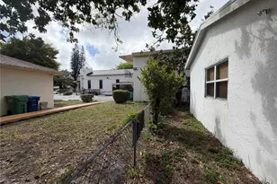 1880 NW 65th St, Miami, FL 33147 - Photo 18