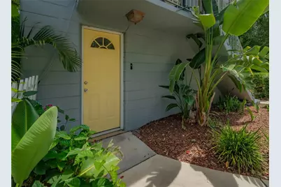 833 12th Avenue N #A, Saint Petersburg, FL 33701 - Photo 2