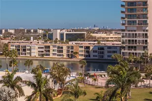 7600 Sun Island Dr S, South Pasadena, FL 33707 - Photo 22