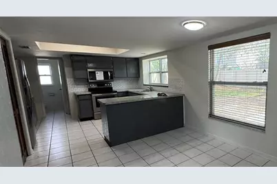 16107 Country Crossing Drive, Tampa, FL 33624 - Photo 8