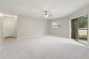 476 Santa Cruz Pl NE, Saint Petersburg, FL 33703 - Photo 22