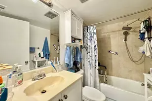 2420 Winding Creek Blvd, Clearwater, FL 33761 - Photo 10