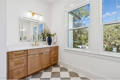 1709 E Henry Avenue, Tampa, FL 33610 - Photo 48