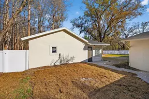 1120 Country Ln, Lutz, FL 33558 - Photo 40