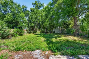 902 N 32nd St, Saint Petersburg, FL 33713 - Photo 30