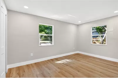 902 N 32nd Street, Saint Petersburg, FL 33713 - Photo 26