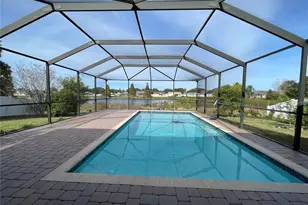 10456 Crestfield Dr, Riverview, FL 33569 - Photo 2