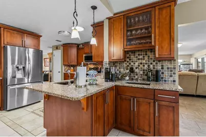 1917 E View Drive, Sun City Center, FL 33573 - Photo 24