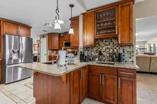 1917 E View Dr, Sun City Center, FL 33573 - Photo 24