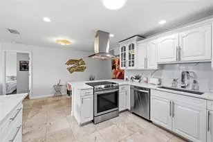 3998 22nd Ave N, Saint Petersburg, FL 33713 - Photo 12