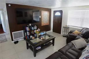 3249 Eisenhower Dr, Holiday, FL 34691 - Photo 2