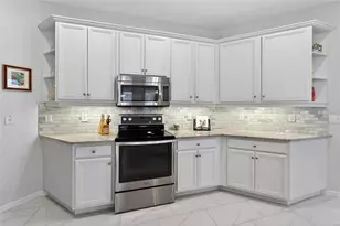 5515 Golden Isles Dr, Apollo Beach, FL 33572 - Photo 34