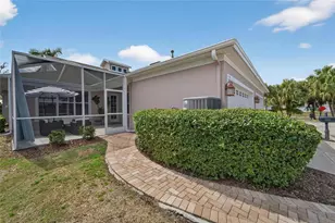5515 Golden Isles Dr, Apollo Beach, FL 33572 - Photo 56