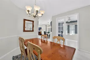 5515 Golden Isles Dr, Apollo Beach, FL 33572 - Photo 12