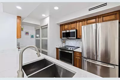 5700 Mariner Street #305, Tampa, FL 33609 - Photo 8