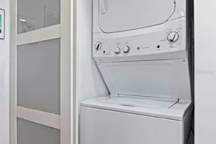 5700 Mariner St, Tampa, FL 33609 - Photo 10