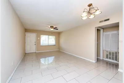 3206 W Azeele Street #215, Tampa, FL 33609 - Photo 6