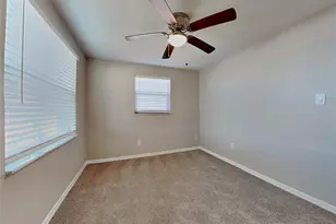 [Address not provided], Tampa, FL 33615 - Photo 14