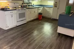 3224 NW 30th Pl, Gainesville, FL 32605 - Photo 2