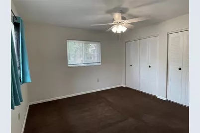 126 18th Avenue NE, Saint Petersburg, FL 33704 - Photo 12