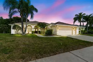 7424 Melogold Cir, Land O Lakes, FL 34637 - Photo 1