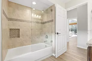 2111 Pinnacle Cir N, Palm Harbor, FL 34684 - Photo 46