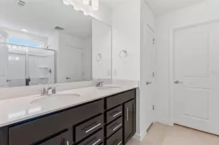 36757 Kistna Dr, Zephyrhills, FL 33540 - Photo 12