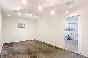 11020 Peppertree Ln, Port Richey, FL 34668 - Photo 24
