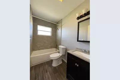 673 59th Street S, Saint Petersburg, FL 33707 - Photo 14