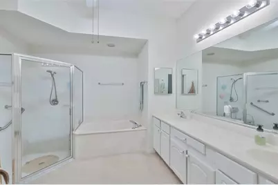 917 Villeroy Greens Drive #72, Sun City Center, FL 33573 - Photo 28