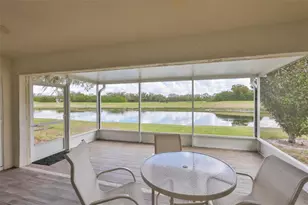 917 Villeroy Greens Dr, Sun City Center, FL 33573 - Photo 34