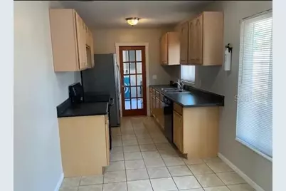 1509 79th Avenue N, Saint Petersburg, FL 33702 - Photo 4