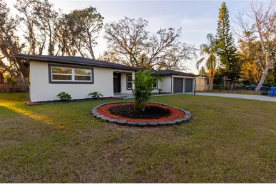 7812 Garrison Street, Tampa, FL 33617 - Photo 4