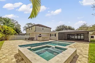 5009 W Neptune Way, Tampa, FL 33609 - Photo 18