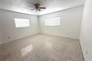 2420 68th Ave S, Saint Petersburg, FL 33712 - Photo 14