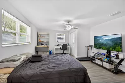 303 E Hollywood St, Tampa, FL 33604 - Photo 10