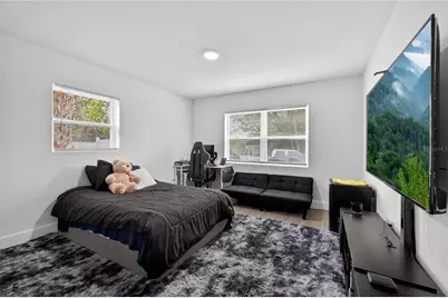 303 E Hollywood St, Tampa, FL 33604 - Photo 20