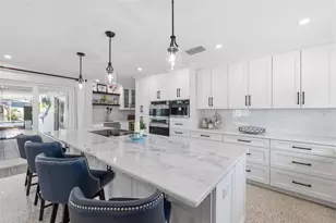 4029 38th Way S, Saint Petersburg, FL 33711 - Photo 8