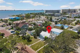 3113 57th St S, Gulfport, FL 33707 - Photo 2