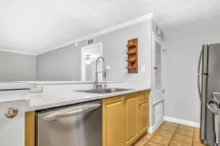 5304 W Kennedy Blvd, Tampa, FL 33609 - Photo 6