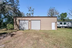 3835 Florida Ranch Blvd, Zephyrhills, FL 33541 - Photo 32