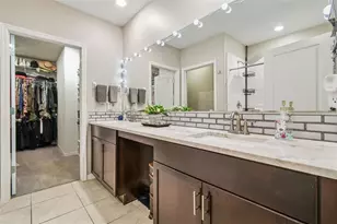 984 Olive Conch St, Ruskin, FL 33570 - Photo 24