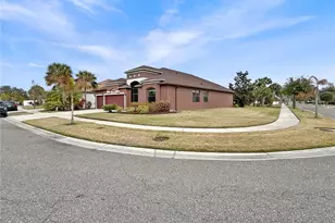 8437 White Poplar Dr, Riverview, FL 33578 - Photo 2
